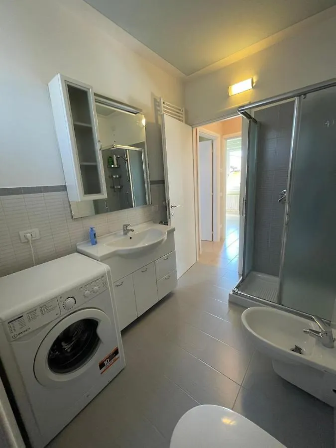 Apartment Appartamento Osvaldo Primo E Secondo Piano Senza Ascensore Sirmione