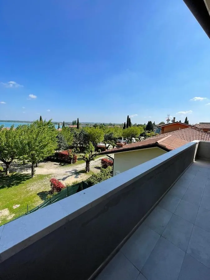 Appartamento Osvaldo Primo E Secondo Piano Senza Ascensore Sirmione Italië